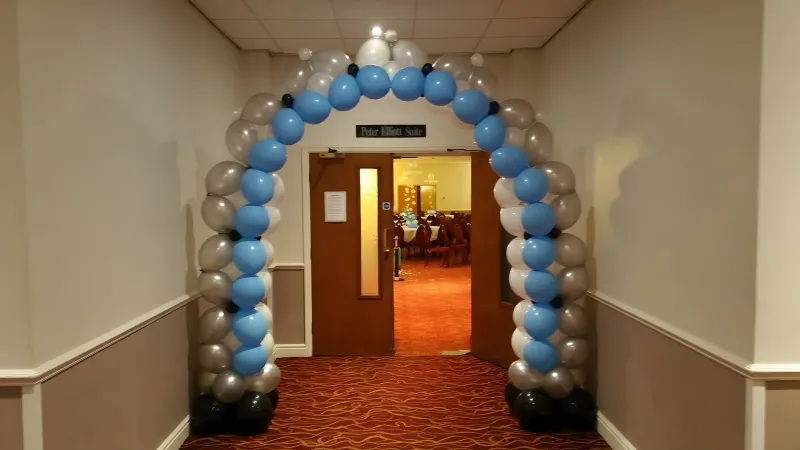 Beautiful balloon arch decor
